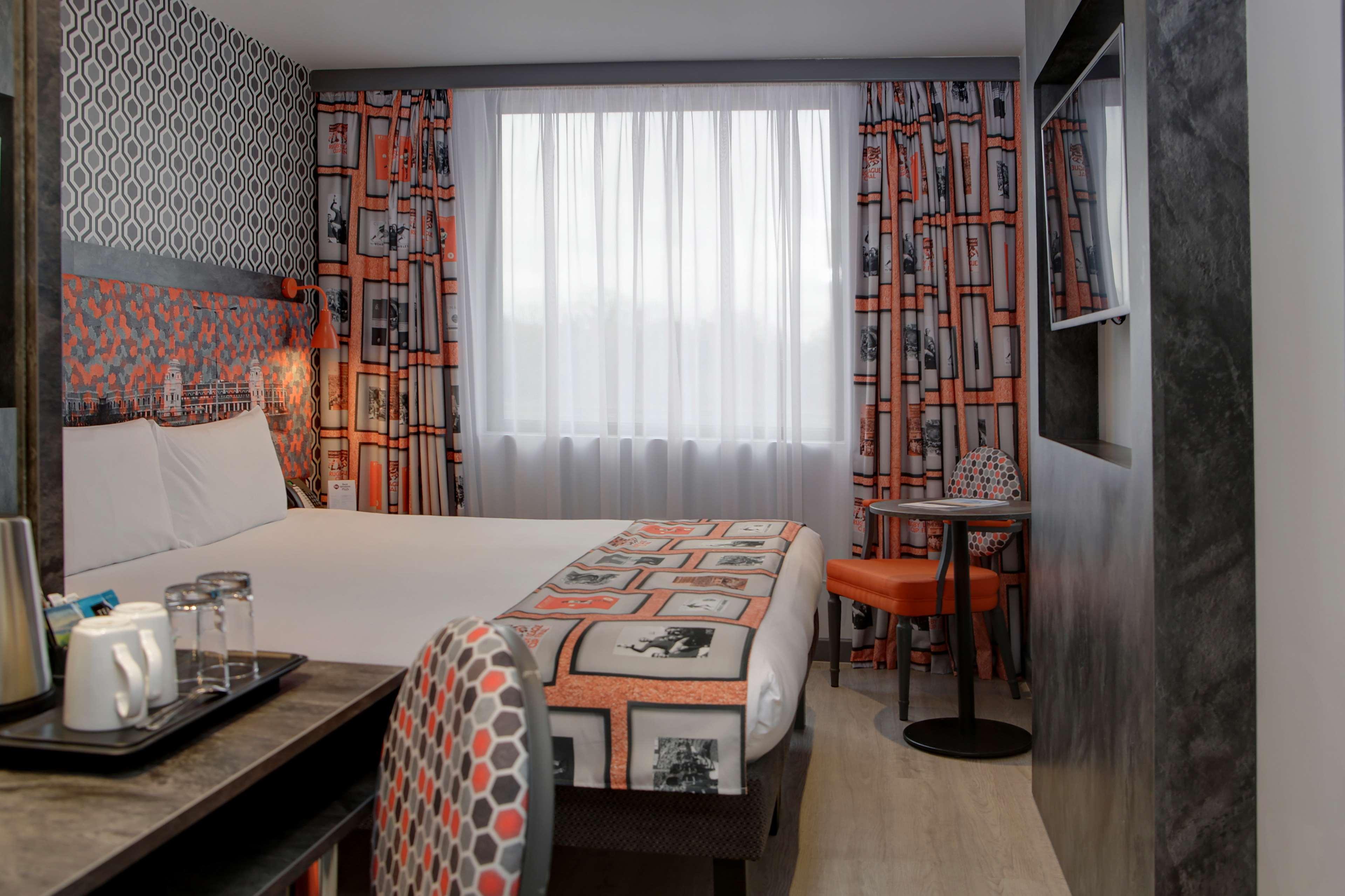Best Western Plus London Wembley Hotel Buitenkant foto