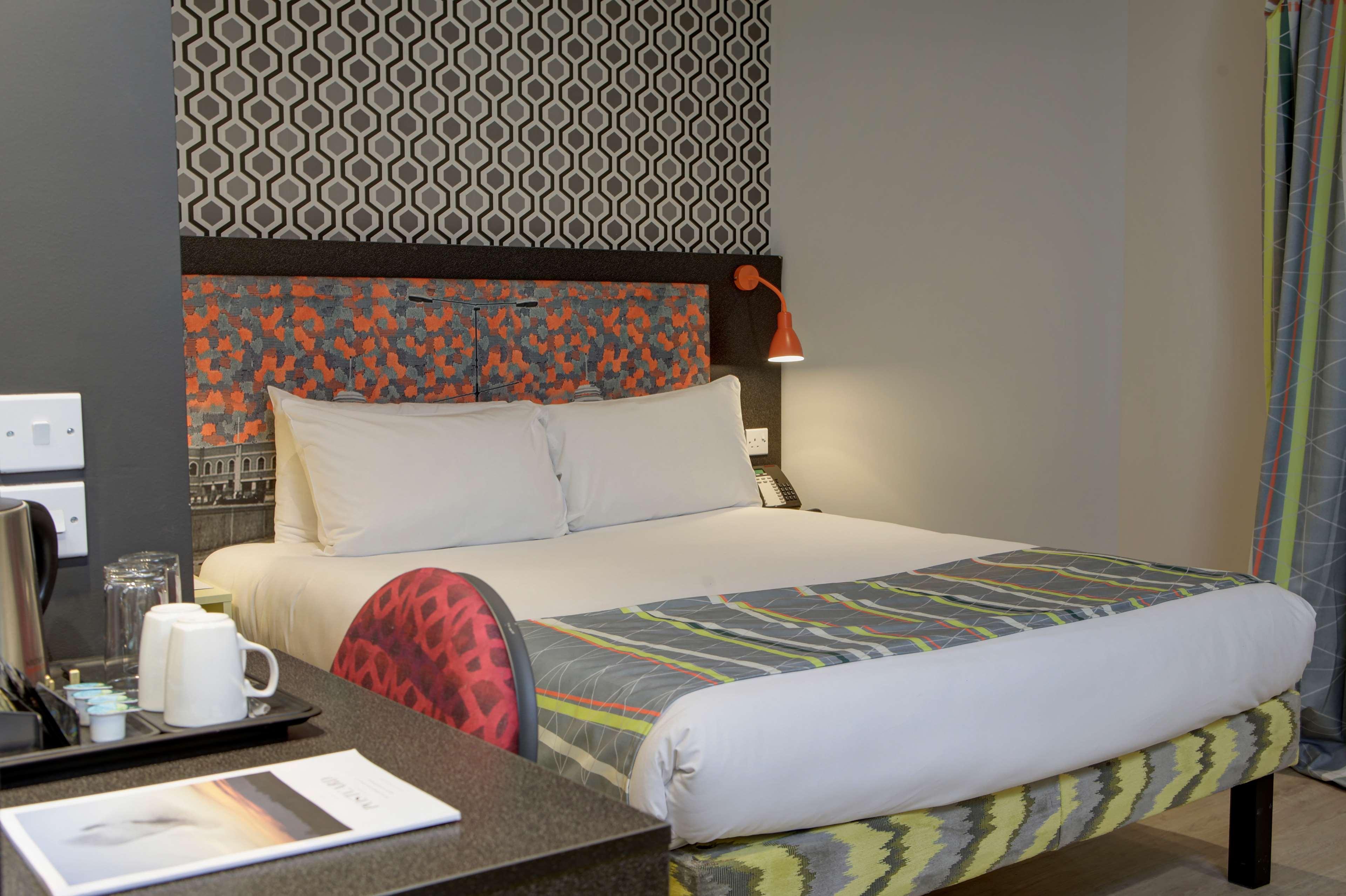 Best Western Plus London Wembley Hotel Buitenkant foto