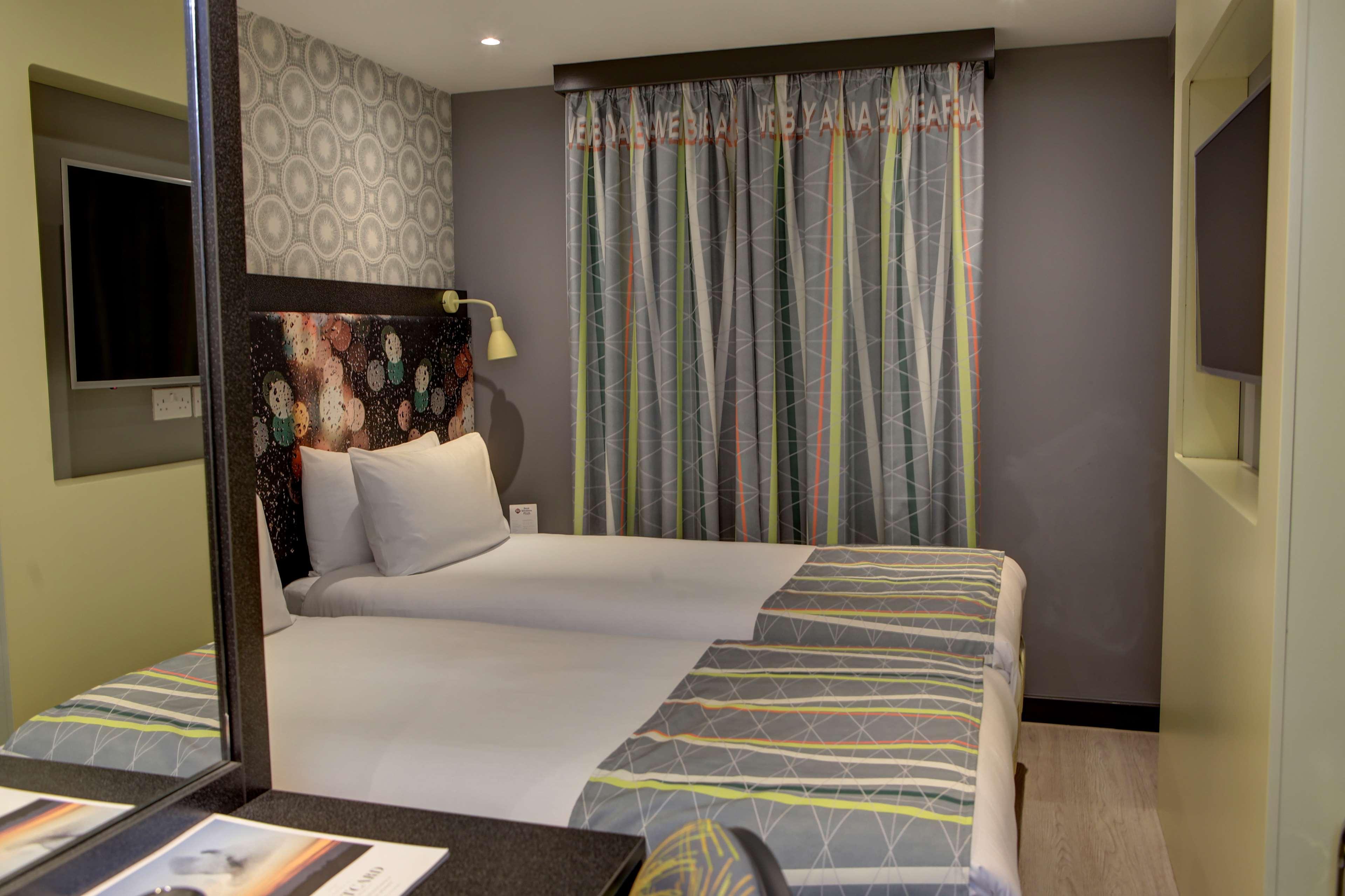 Best Western Plus London Wembley Hotel Buitenkant foto