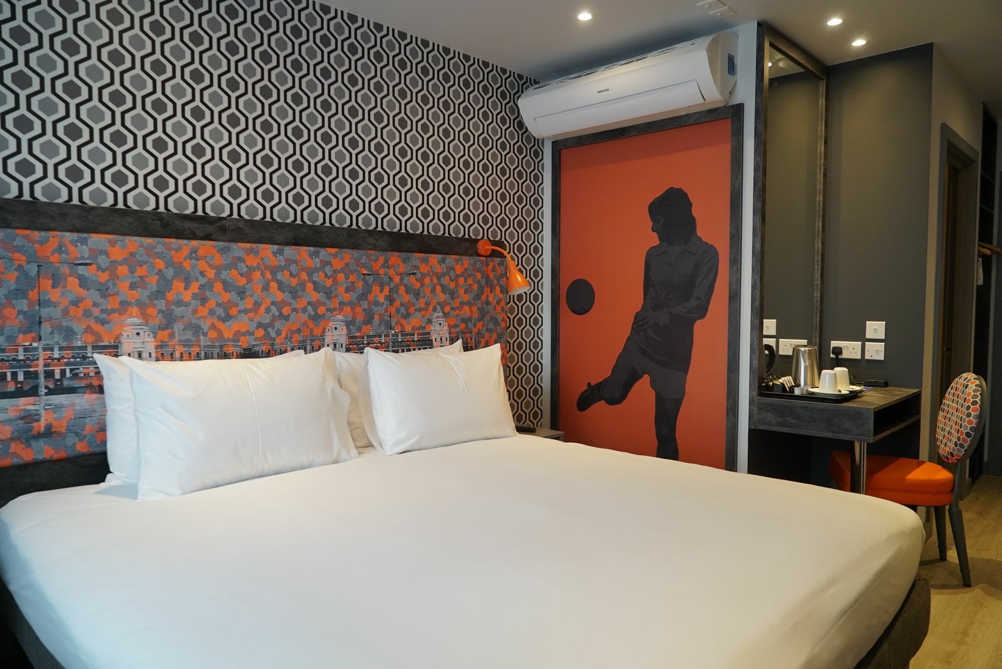 Best Western Plus London Wembley Hotel Buitenkant foto
